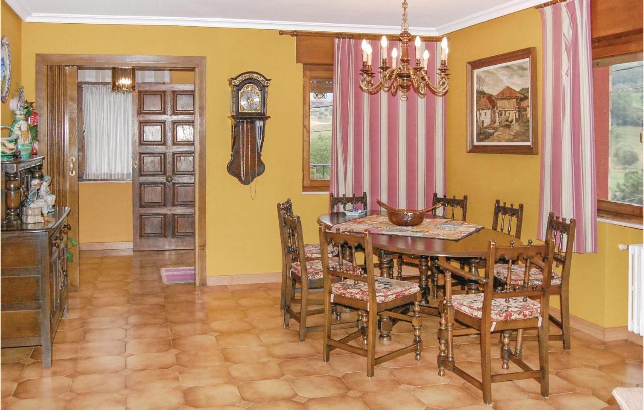 Gorgeous Home In Pilona With Kitchen La Pinera Dış mekan fotoğraf